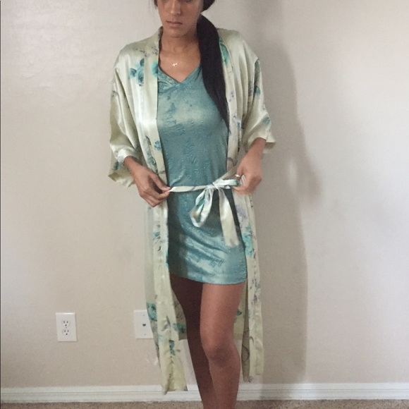 Kimono like cover up. - Picture 8 of 8